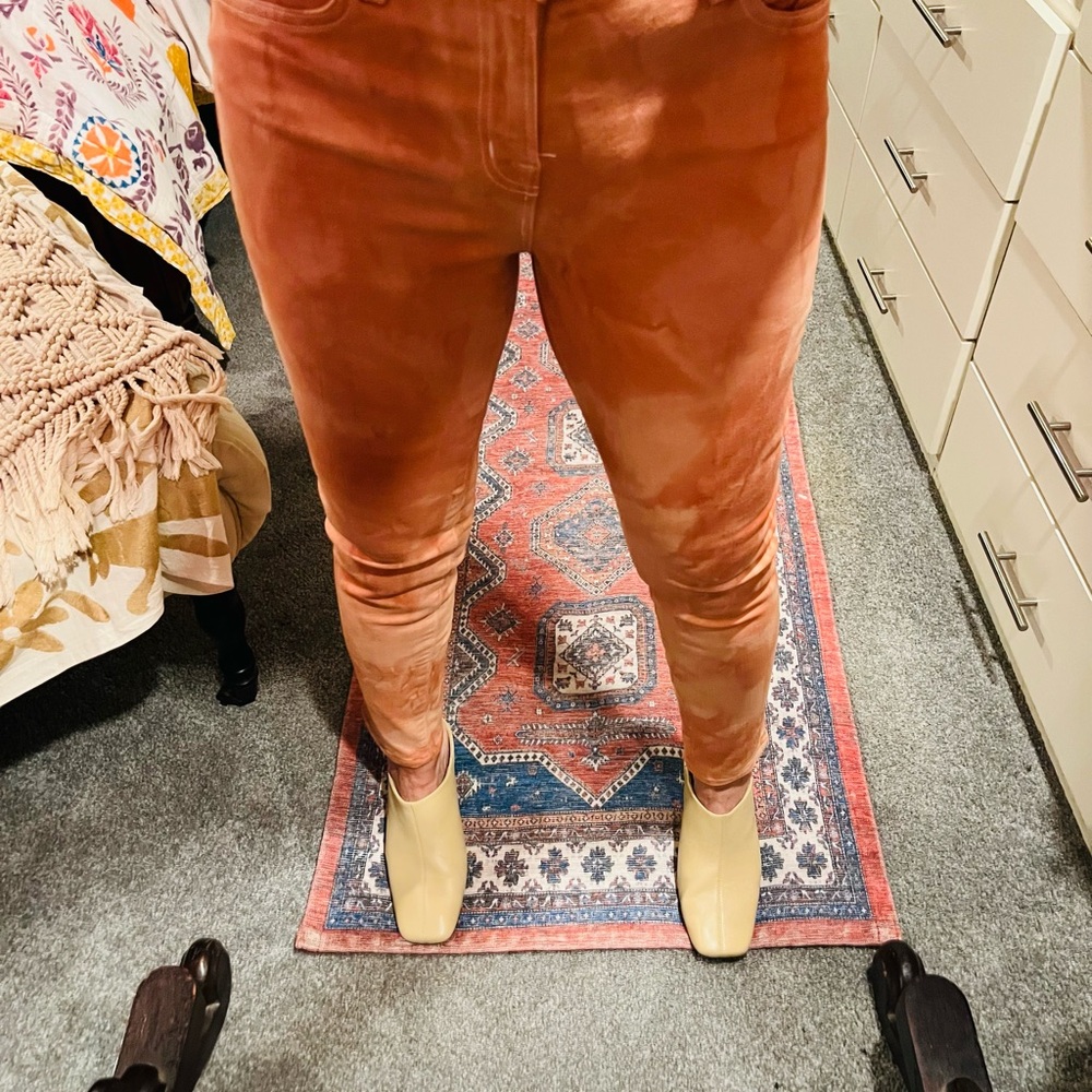 JBRAND one of a kind Skinny jeans, tie-dye terra-cotta. NEW without tags.size 30